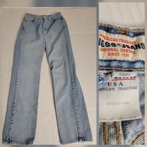 Vintage Guess High-Rise Mom Jeans SZ 24 (Measures 24" W x 30" L) Button Fly USA
